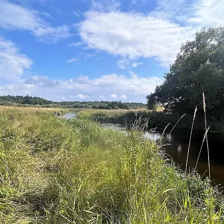 Gaestehus Klintegaarden לינה וארוחת בוקר Tolstrup