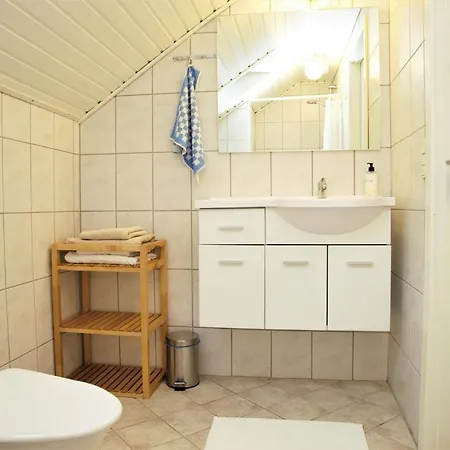 Gaestehus Klintegaarden Bed and breakfast
