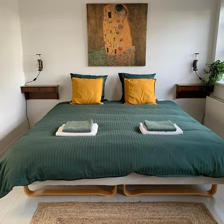 Bed & Breakfast Gaestehus Klintegaarden Tolstrup