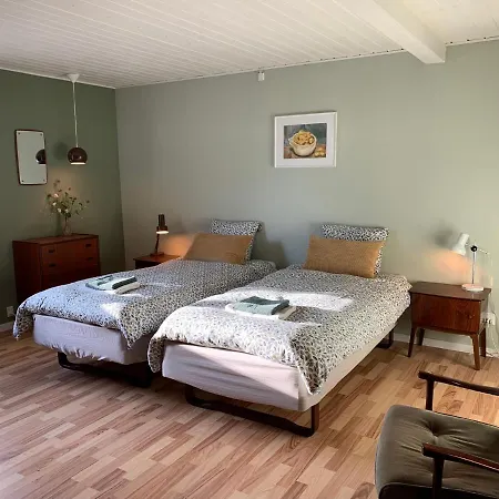Gaestehus Klintegaarden Bed & Breakfast *