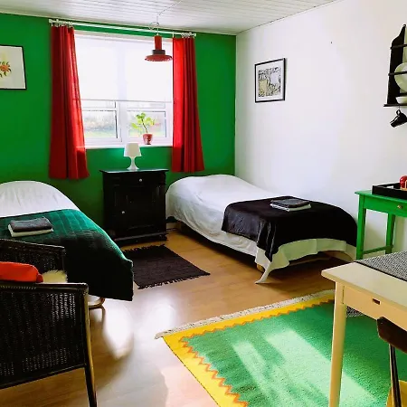 Gaestehus Klintegaarden Bed & Breakfast Tolstrup