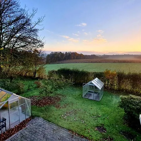 Bed & Breakfast Gaestehus Klintegaarden Tolstrup